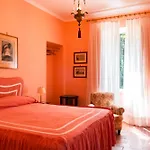 Domus Anson Silj Bed & Breakfast