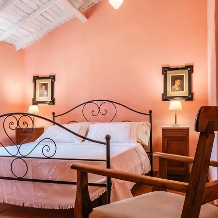 Domus Anson Silj Bed & Breakfast *