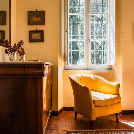 Domus Anson Silj Bed & Breakfast *