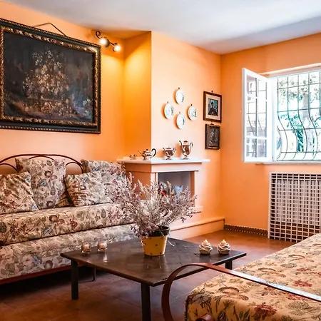 ベッド・アンド・ブレックファスト Domus Anson Silj *