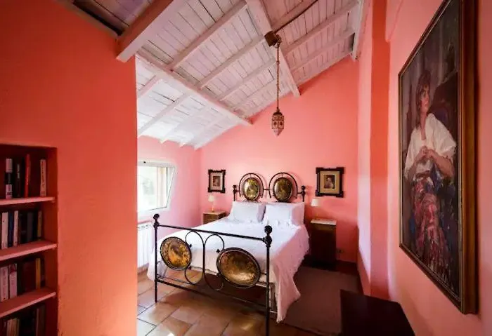 Alojamento de Acomodação e Pequeno-almoço Domus Anson Silj *